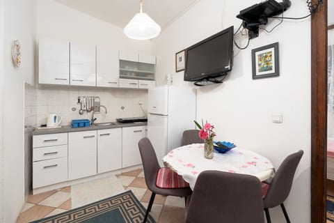 Apartments Vjeko - Unit 375216-13