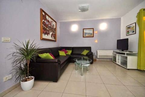 Apartments Njoko - Unit 375219-13