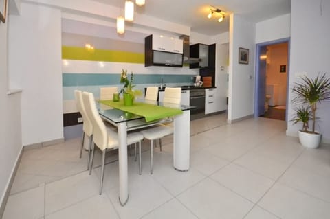 Apartments Njoko - Unit 375219-13