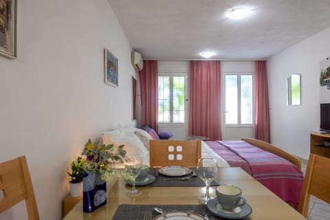 Apartments Josip II - Unit 375225-13
