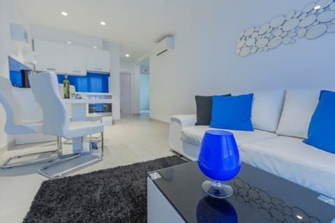 Apartments Luxury - Unit 375286-13