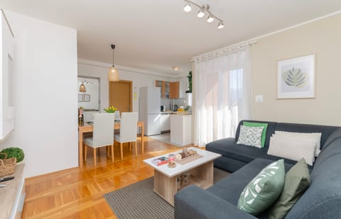 Apartment Slava - Unit 375295-13