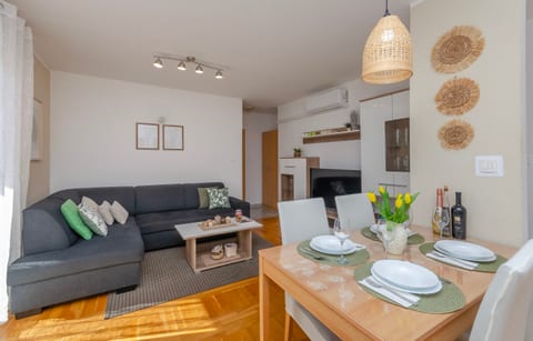 Apartment Slava - Unit 375295-13