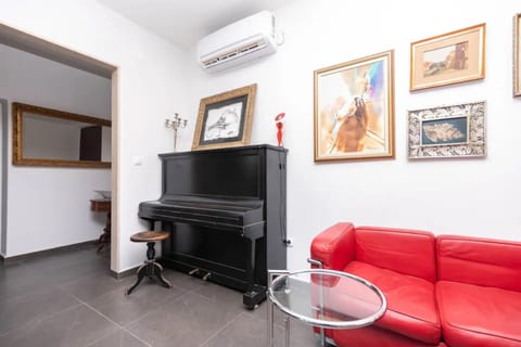 House Lili - Unit 375315-13