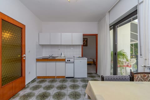 Apartments Tomy - Unit 375320-13