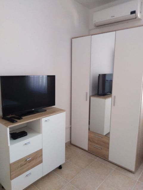 Apartments Tomy - Unit 375321-13