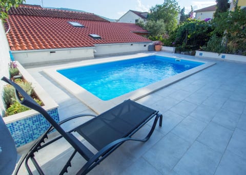 Apartment Kova - Unit 375352-13