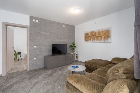 Apartment Juli - Unit 375353-13