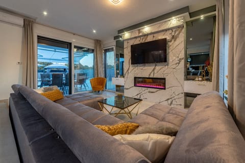 Villa Ren - Unit 375382-13