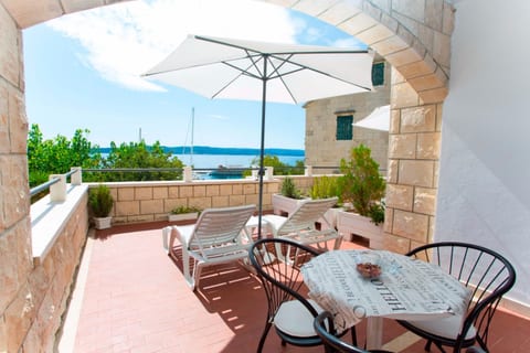 Apartments and Rooms Hope - Unit 375385-13