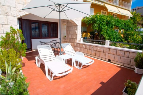 Apartments and Rooms Hope - Unit 375385-13