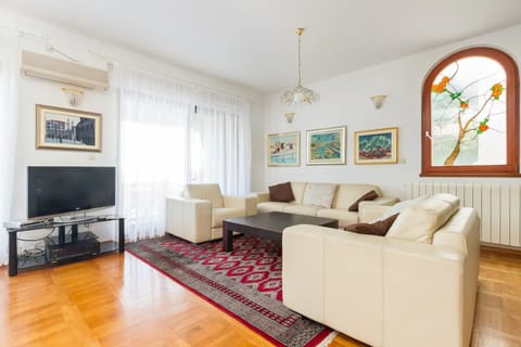 House Sea front - Unit 375394-13