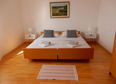 Apartments Lion - Unit 375396-13