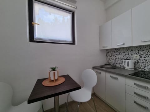 Apartments Lion - Unit 375399-13