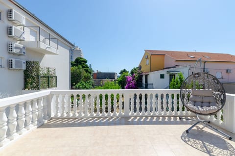 Apartments Big - Unit 375417-13