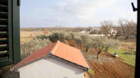 House Isabell - Unit 375420-13