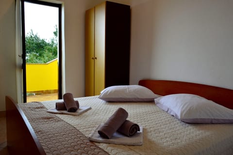 Apartment Maris - Unit 375433-13
