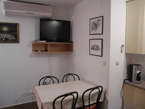 Apartments Maca - Unit 375437-13