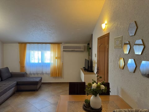 Apartments Maca - Unit 375439-13