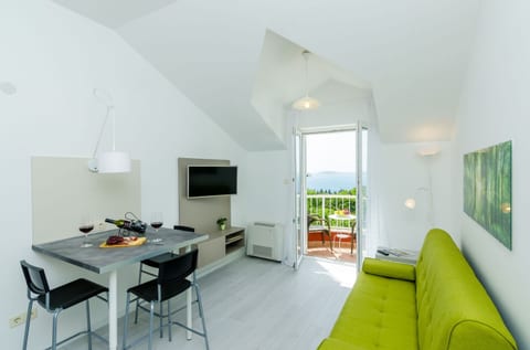 Apartments and Rooms Villa Bouganvillea - Unit 375471-13