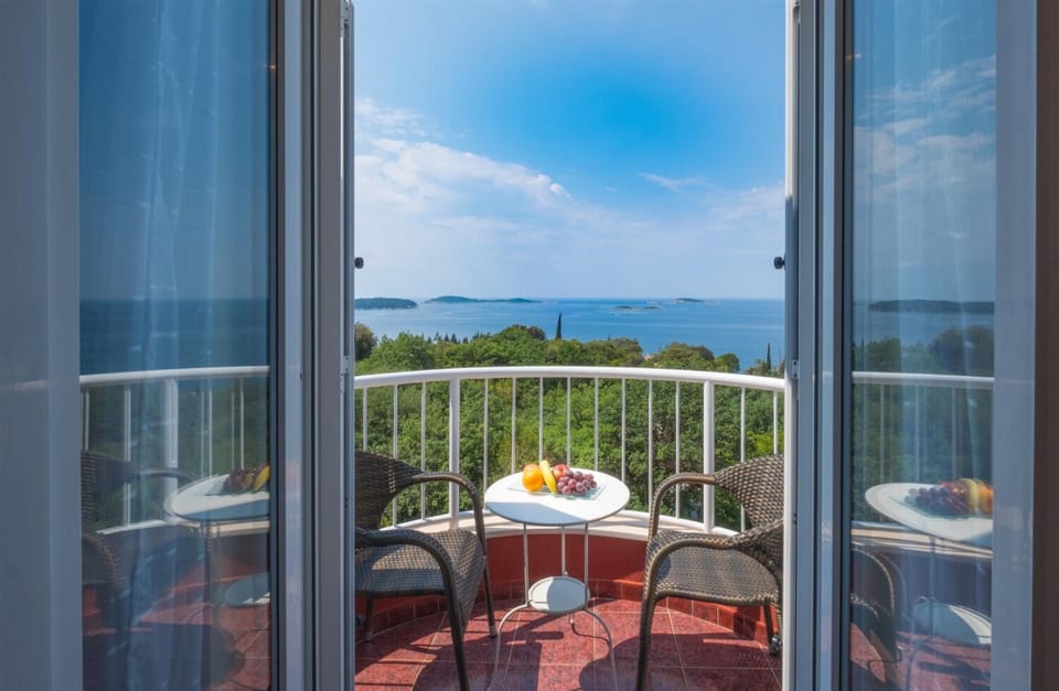 Apartments and Rooms Villa Bouganvillea - Unit 375471-13