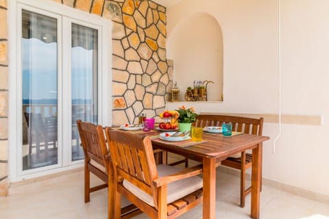 Apartments Villa Smokvina - Unit 375505-13