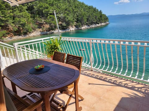 Apartments Villa Smokvina - Unit 375508-13
