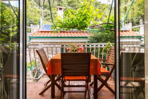 Apartments Villa Smokvina - Unit 375509-13