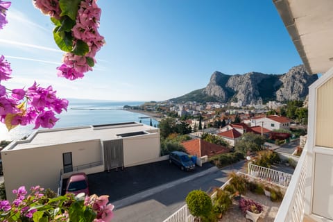 Apartment Ivana - Unit 375512-13