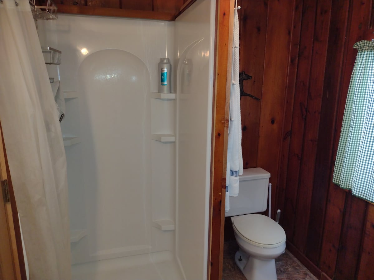Berry Resort- Captain’s Quarters 