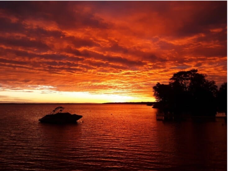 Berry Resort- Captain’s Quarters  - Houghton Lake