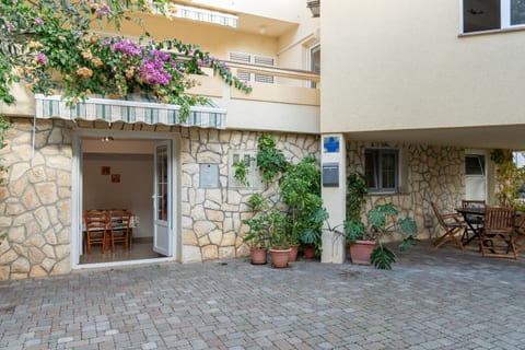 Apartments Ip - Unit 375581-13