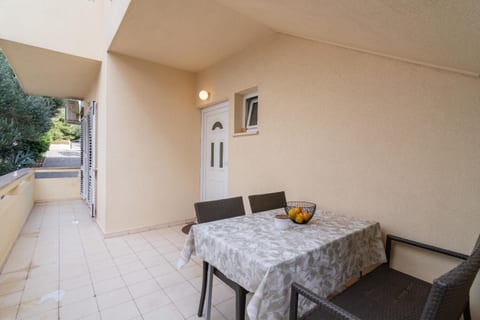 Apartments Ip - Unit 375582-13