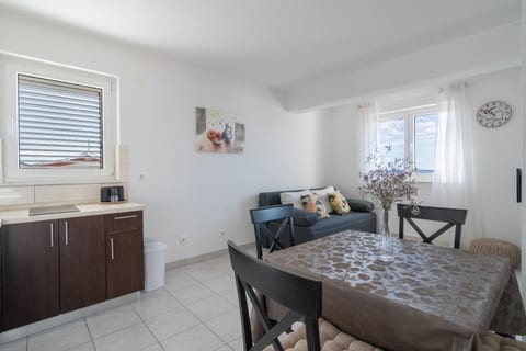 Apartments Ip - Unit 375583-13