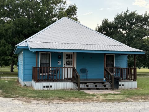 Say What 1 Cabin Exterior