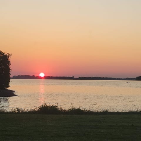 Sunrise on Lake Chicot from Red Leaf