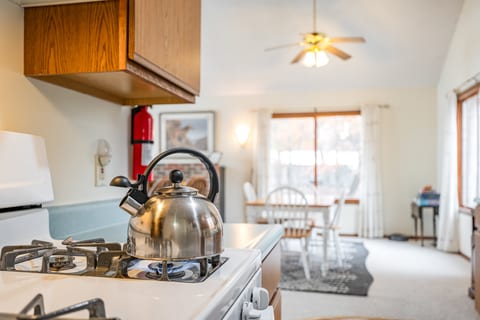 kitchen fully stocked