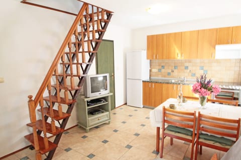 House Anamaria - Unit 375612-13