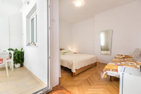Apartments and Rooms Happiness - Unit 375640-13