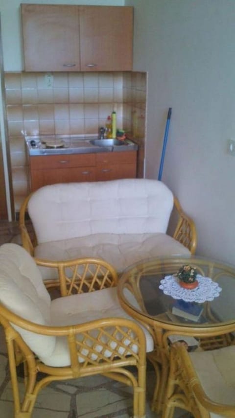 Apartments and Rooms Happiness - Unit 375640-13