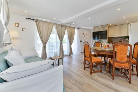 House Kate - Unit 375659-13