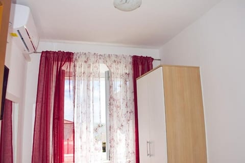 House Mari - Unit 375677-13