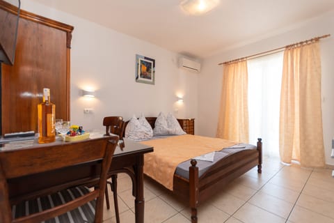 Apartments Antique Ivo - Unit 376176-13