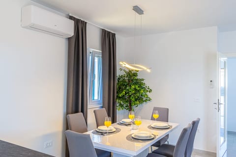 Apartments Nikol - Unit 376193-13
