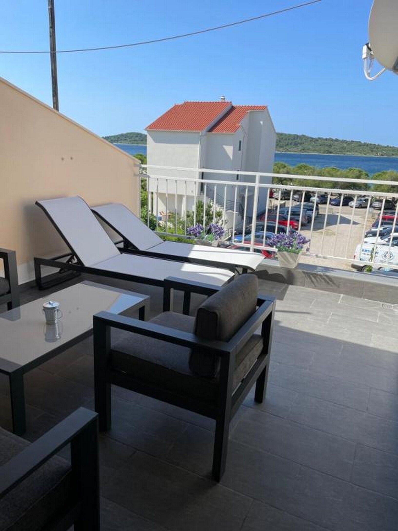 Apartments Beachfront Srima - Unit 376206-13