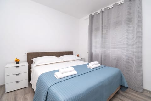 Apartments Kate - Unit 376260-13