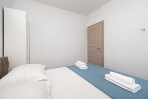 Apartments Kate - Unit 376260-13
