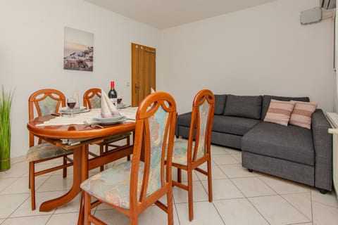 Apartments Markovic - Unit 376220-13