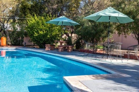 Country Club