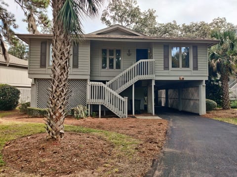 Quiet Hilton Head house on Shipyard golf, by beach image 3